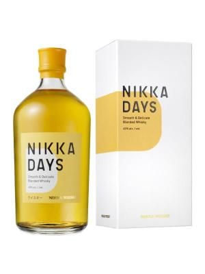 Nikka Days  Estuche